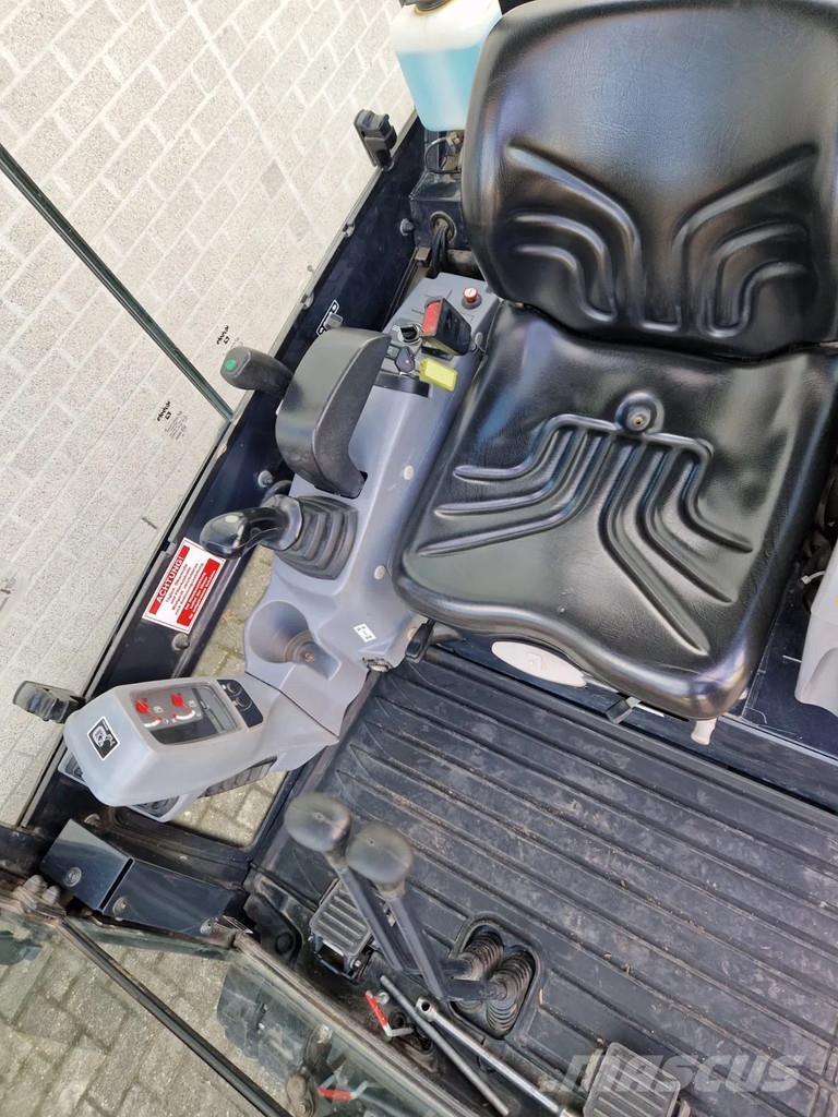 Kubota KX016-4 Miniescavatori