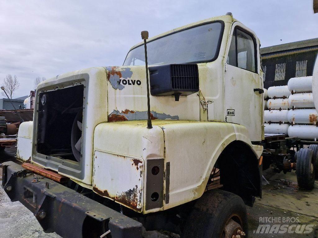 Volvo N10 6x6 Autocabinati