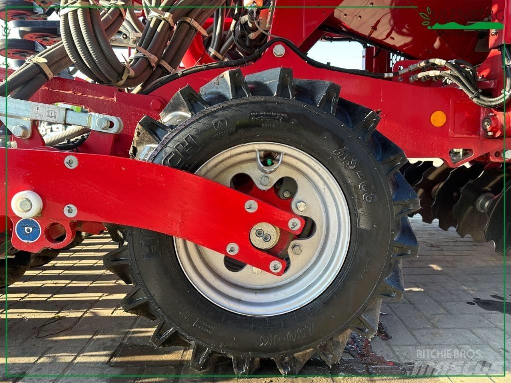 Horsch Pronto 4 DC Perforatrici