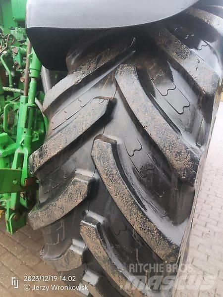 John Deere 7530 Trattori