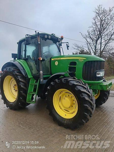 John Deere 7530 Trattori