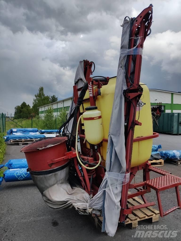 Hardi Master Twin Irroratori montati