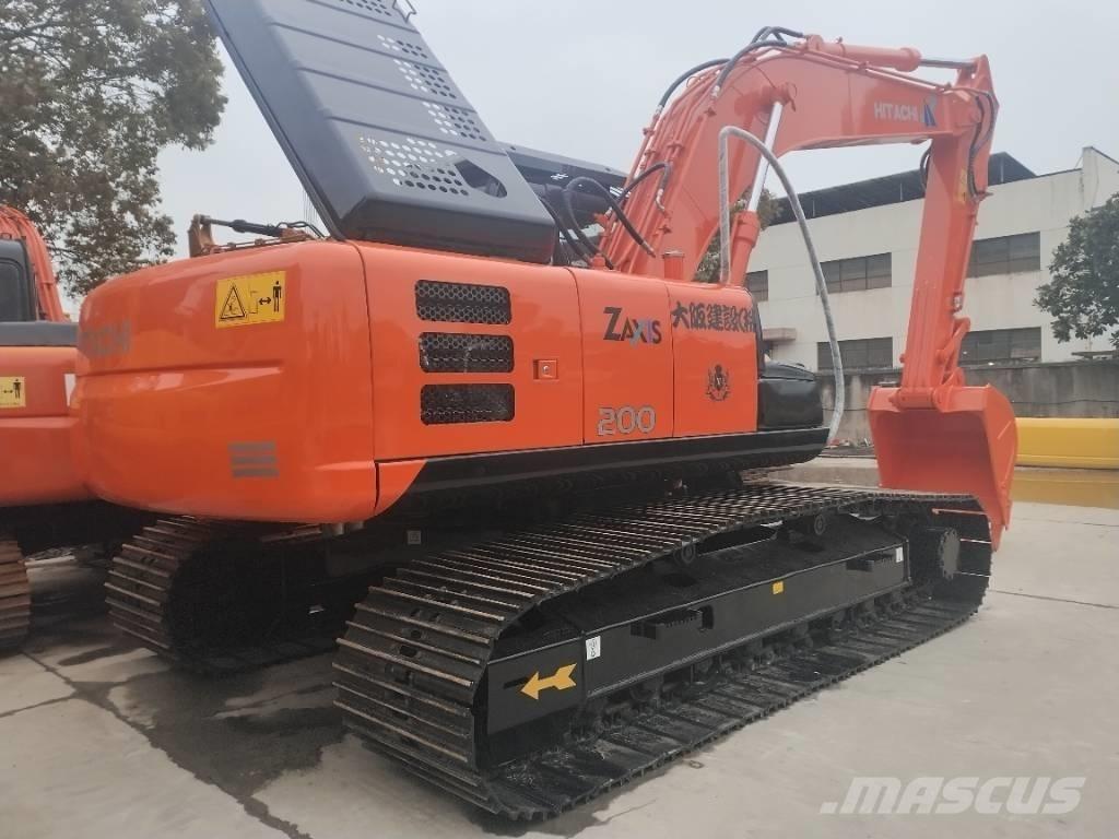 Hitachi ZX 200 Escavatori cingolati