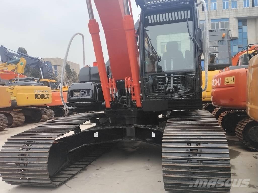 Hitachi ZX 200 Escavatori cingolati