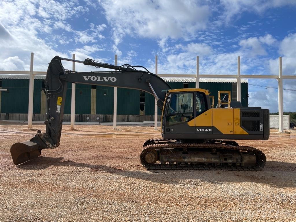 Volvo EC 220 E Escavatori cingolati