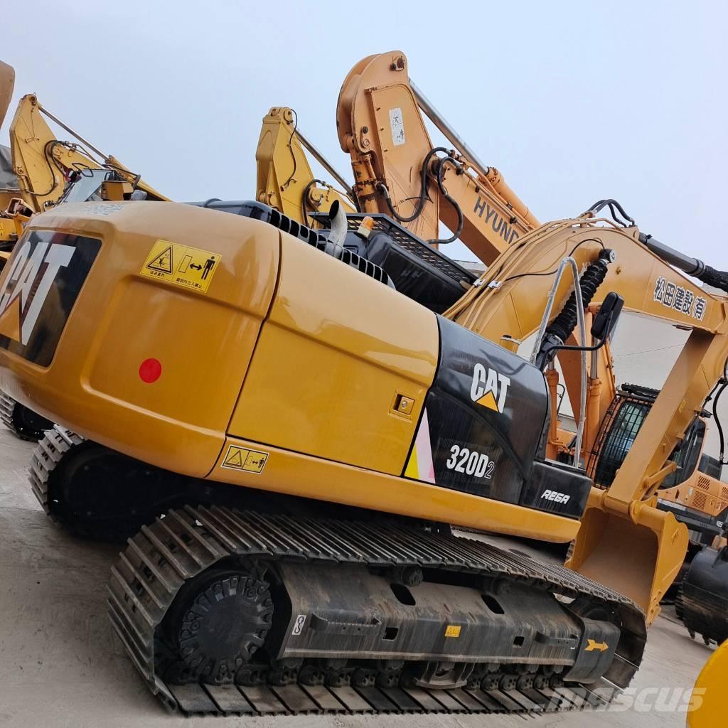 CAT 320 D2 L Escavatori cingolati