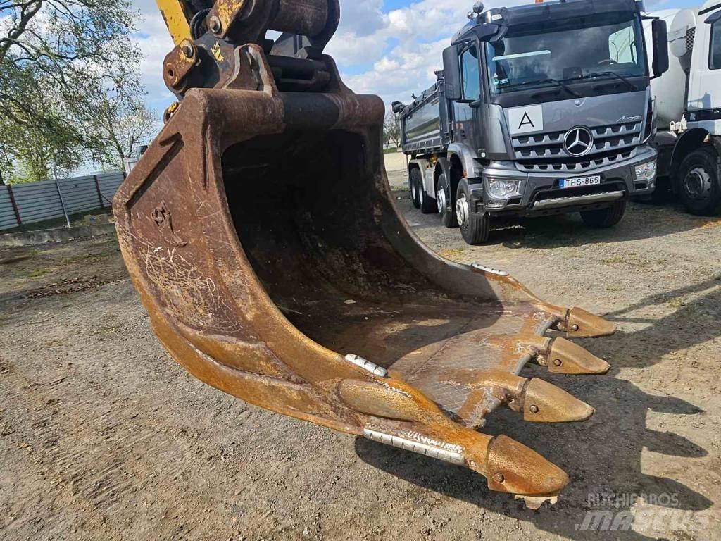 CAT 326 F L Escavatori cingolati