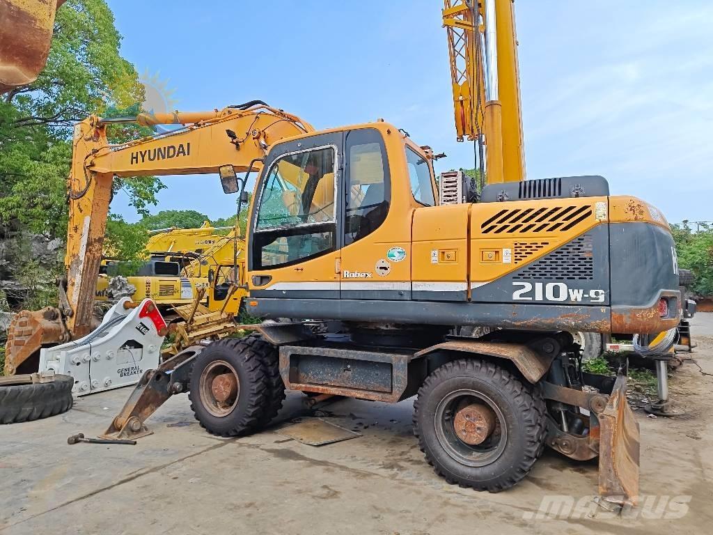 Hyundai Robex 210W-9 Escavatori gommati