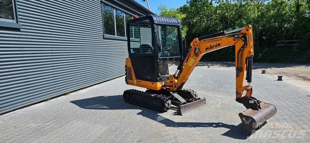Hanix H 17D Miniescavatori