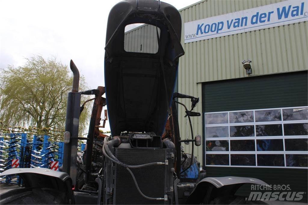 New Holland T7030 Trattori