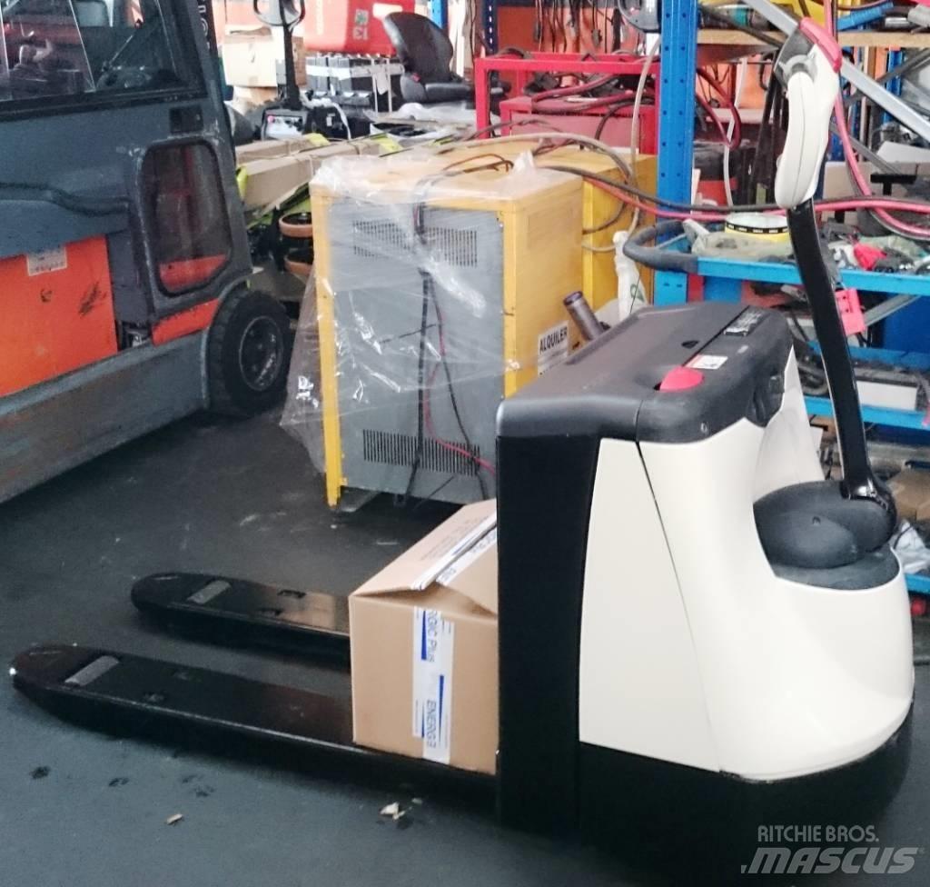 Crown WP 3015 Transpallet manuale