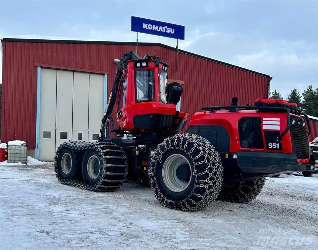 Komatsu 951 Abbattitrici, Disboscatrici