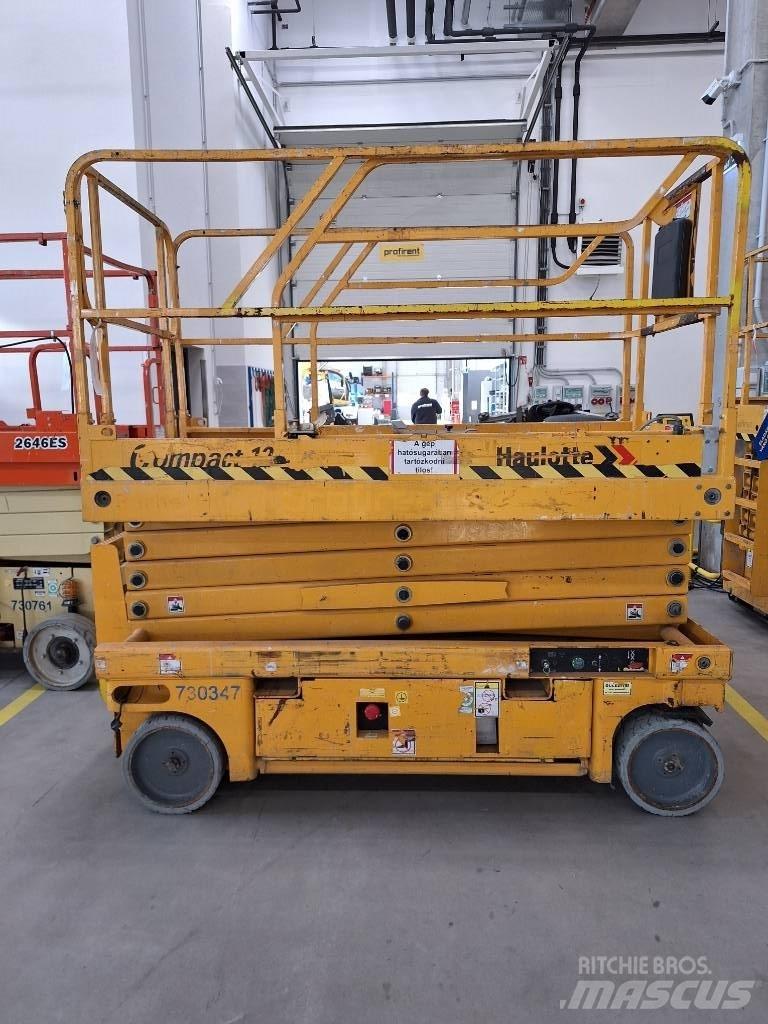 Haulotte Compact 12 Piattaforme a pantografo