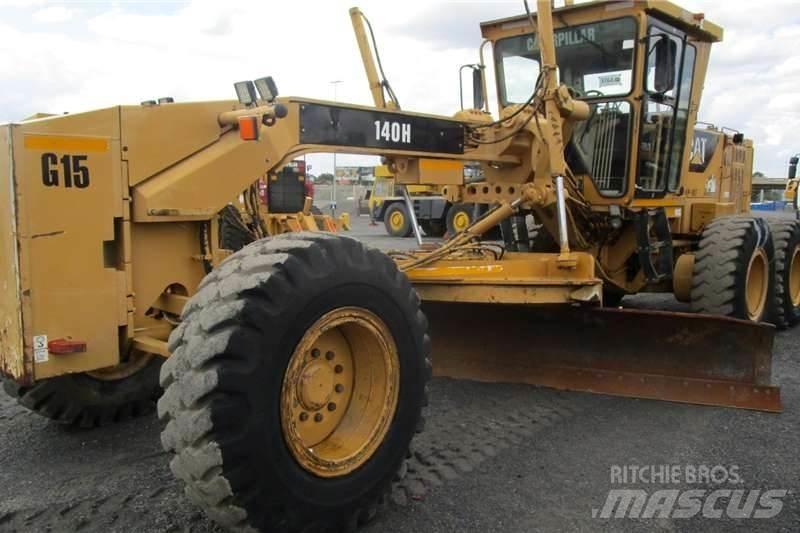 CAT 140H Motorgraders