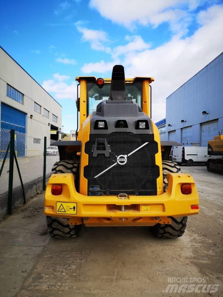 Volvo L 60 H Pale gommate