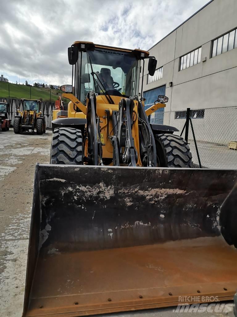 Volvo L 60 H Pale gommate