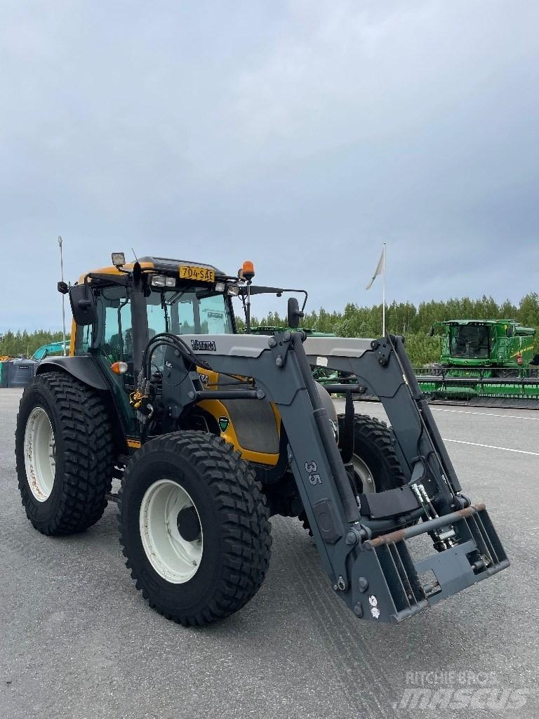 Valtra A95 Trattori