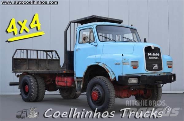 MAN 16.192 HAK Camion con sponde ribaltabili