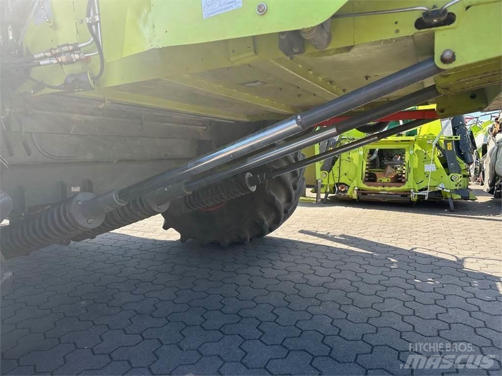 CLAAS Lexion 540 Mietitrebbiatrici