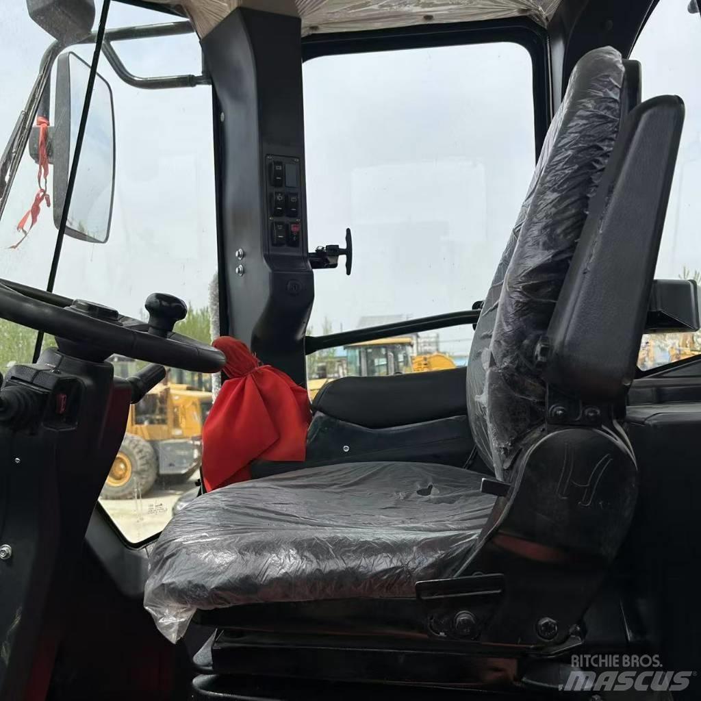 LiuGong 856 H Pale gommate