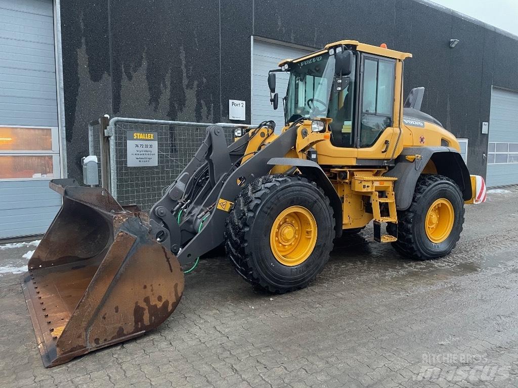 Volvo L60H Pale gommate