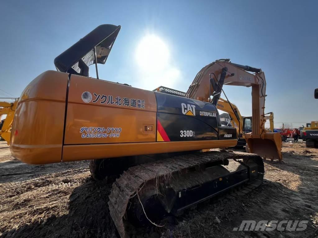 CAT 330 D2 Escavatori cingolati