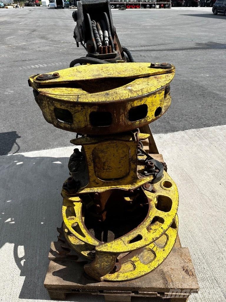 John Deere 730 Decespugliatrici e trinciatrici idrauliche