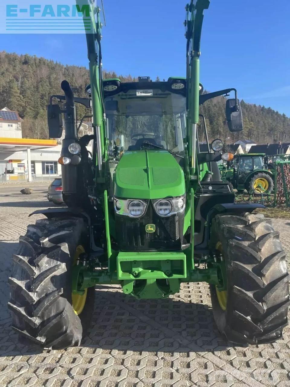 John Deere 6100m Trattori