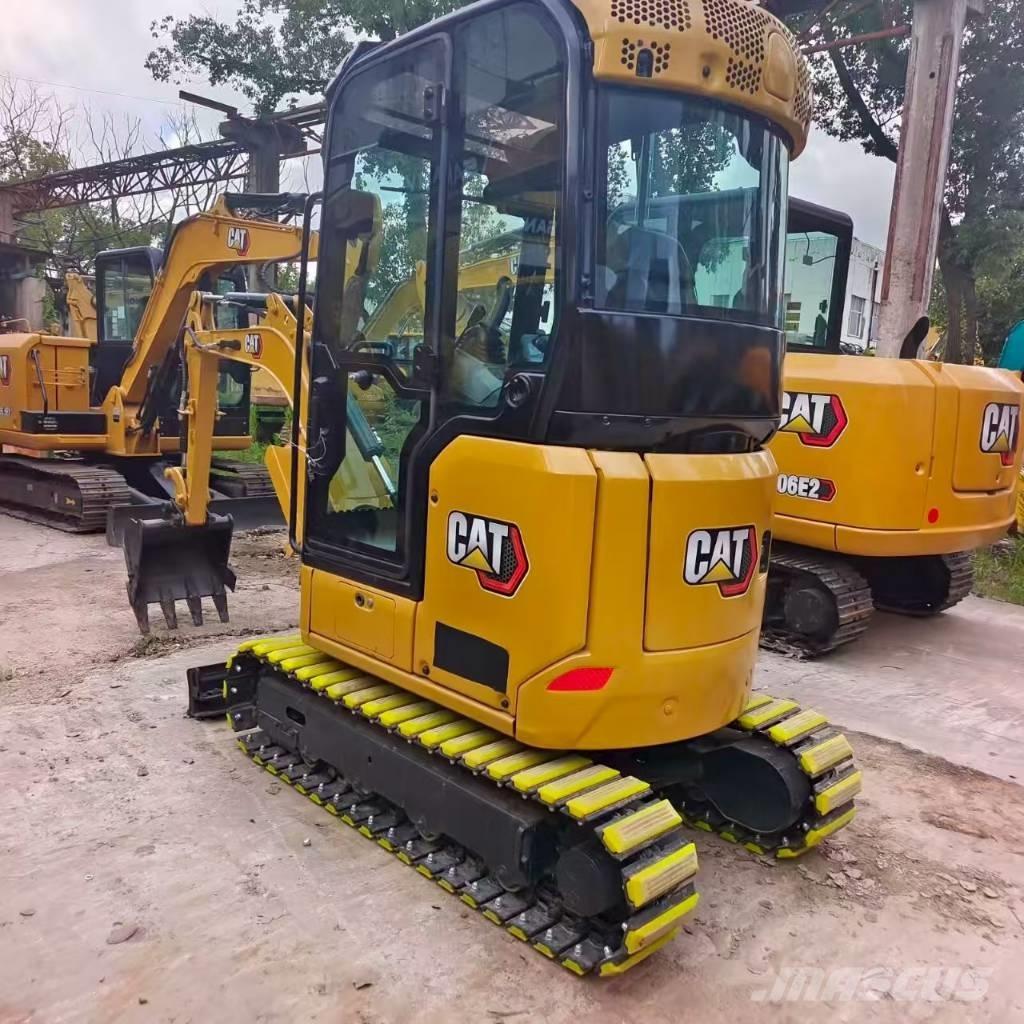 CAT 302 CR Miniescavatori