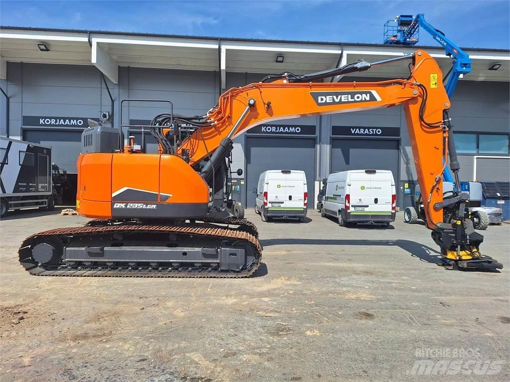 Doosan DX235LCR-7 Escavatori cingolati