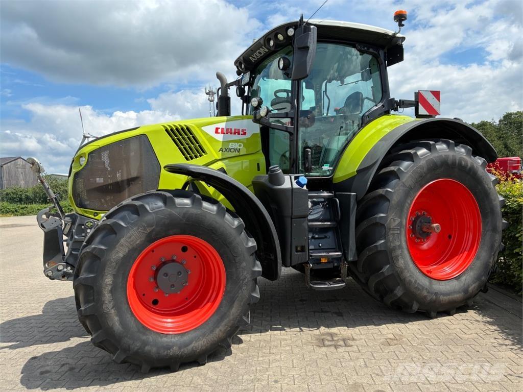 CLAAS Axion 810 CM Trattori