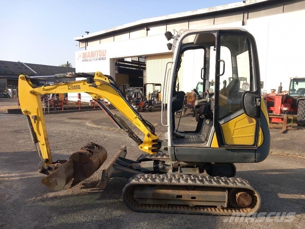 Neuson ET24 Escavatori cingolati