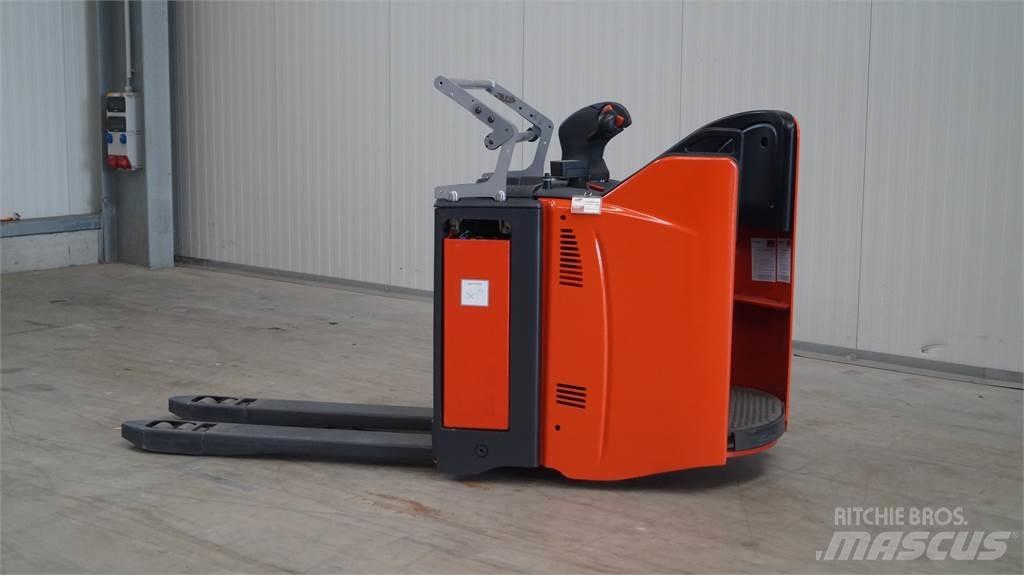 Linde T20SP kurz Transpallet manuale