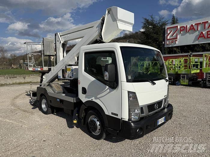Palfinger P240A Piattaforme autocarrate