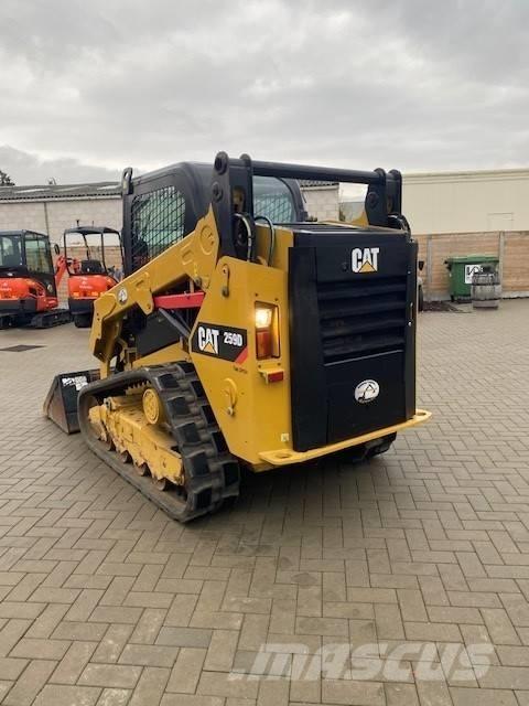 CAT 259 D Mini Pale Gommate