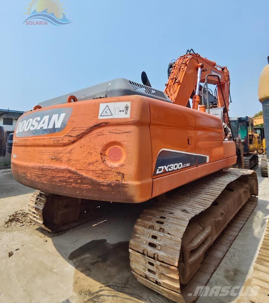 Doosan DX 300 LC Escavatori cingolati