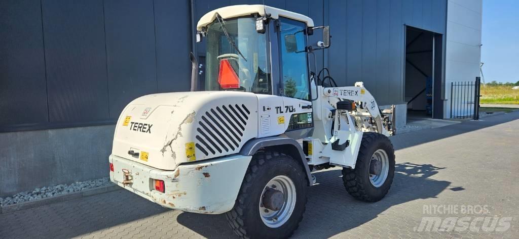 Terex TL 70 S Pale gommate