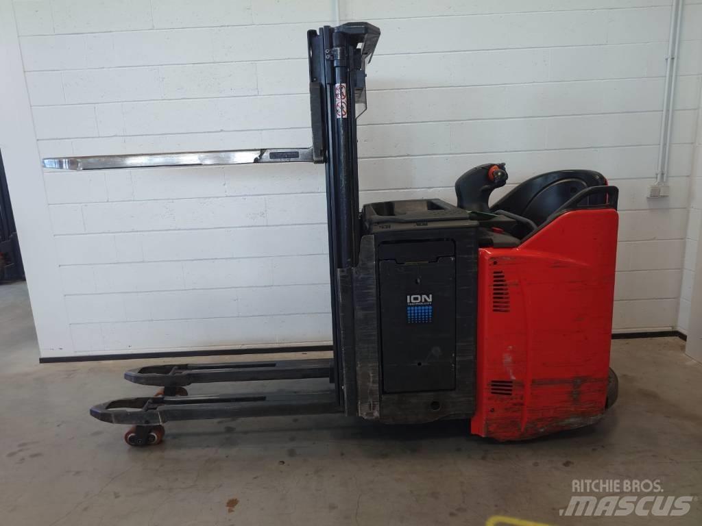 Linde D 12 Carelli stoccatori  automatici-usati
