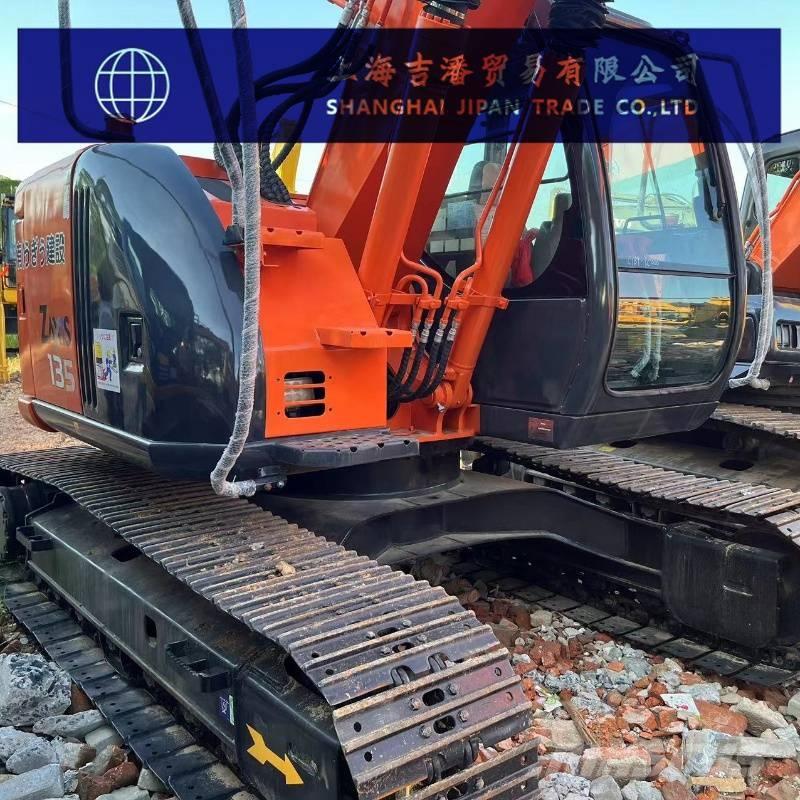 Hitachi ZX 135 Escavatori medi 7t - 12t