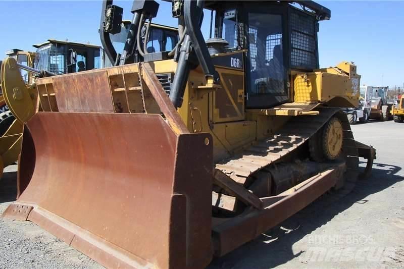 CAT D6R2 Dozer cingolati