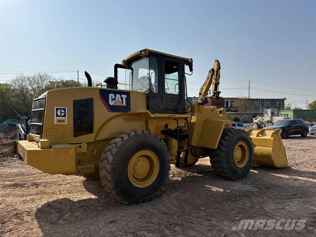 CAT 966 G Pale gommate