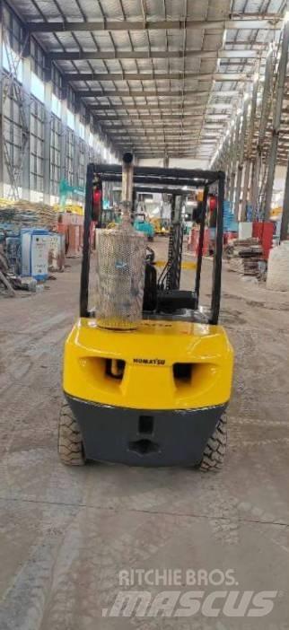 Komatsu FD 30 T-14 Carrelli elevatori diesel