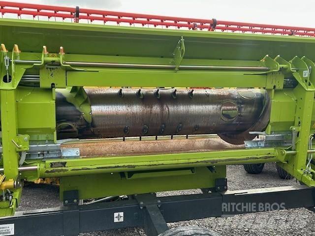 CLAAS TRION 660 Mietitrebbiatrici
