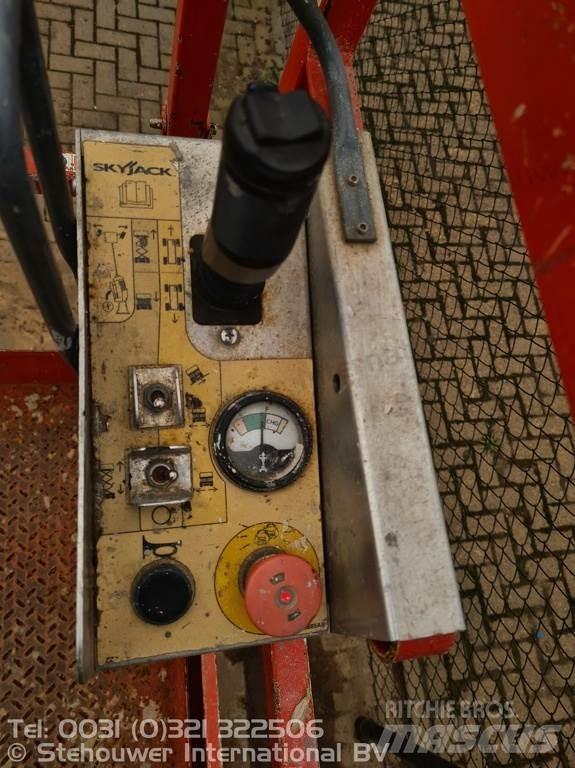 SkyJack SJ4632 Piattaforme a pantografo