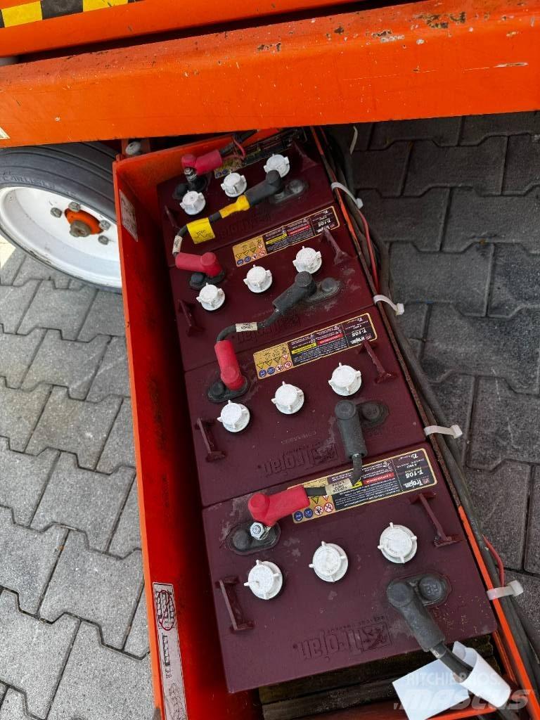 SkyJack SJIII 4632 Piattaforme a pantografo