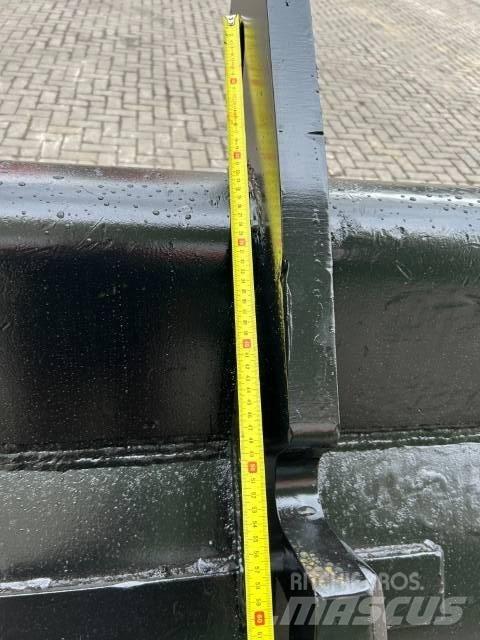  Tandenbak CW 30 Benne