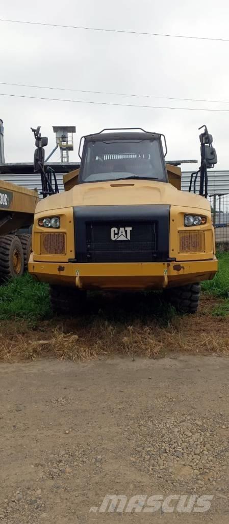 CAT 730 C 2 Dumpers articolati