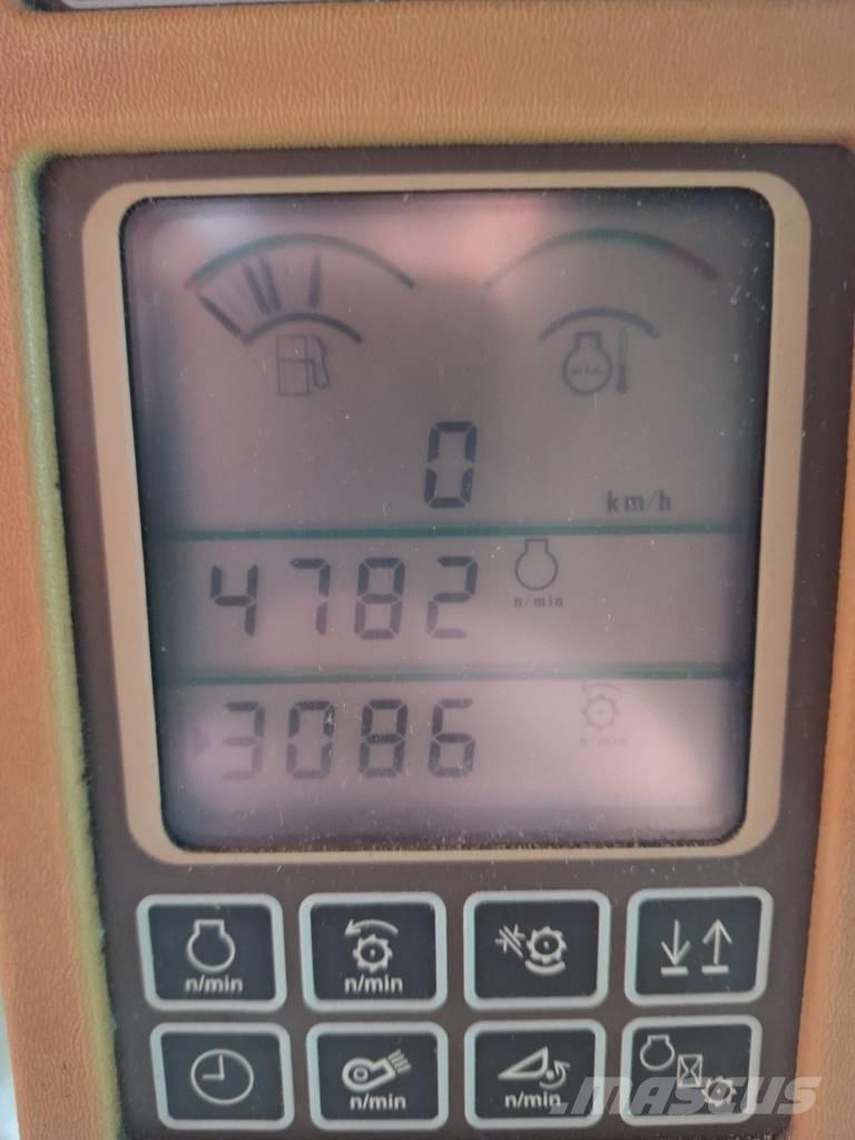 John Deere 9640 WTS Mietitrebbiatrici