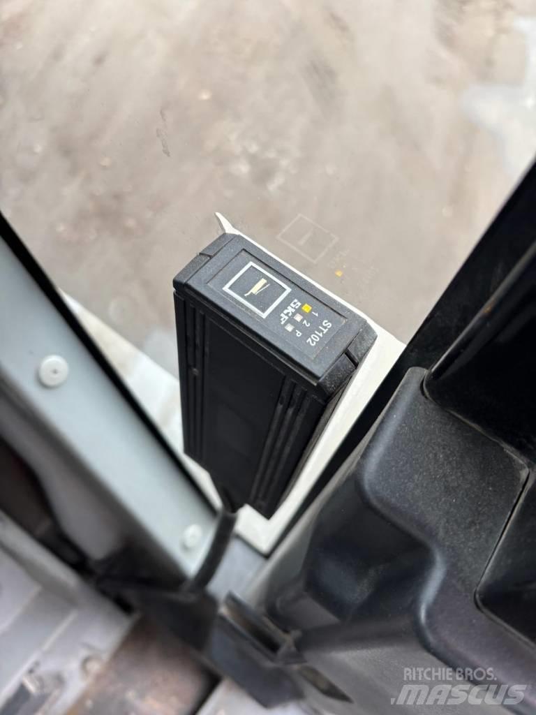 CAT 320EL Escavatori cingolati