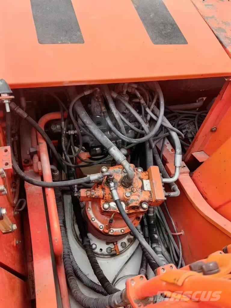 Doosan 225-7 Escavatori cingolati